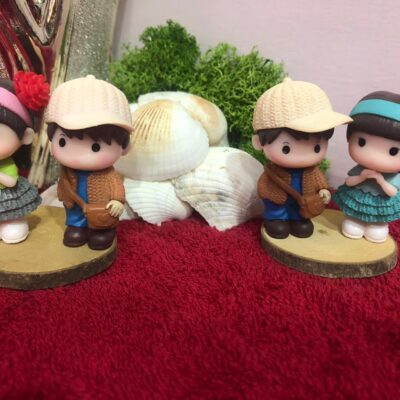 Miniature Boy with Hat and Girl with Band Fairy Garden Figurine (Resin Decor)