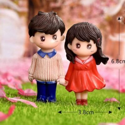 Miniature Red Frock Couple Figurines for Fairy Garden (Resin Decor)