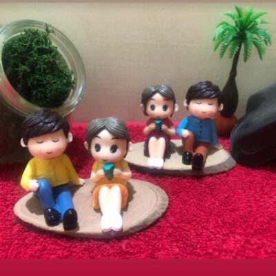 Miniature Sitting Couple with Book (Size4.5 Cm) Fairy Garden Figurine