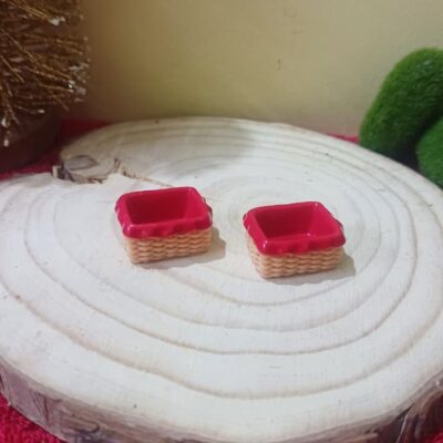 Miniature Basket Red for Dollhouse Kitchen (Resin Decor)