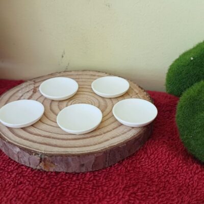 Miniature White Plate for Dollhouse Kitchen (Resin Decor)