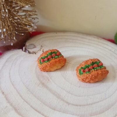 Miniature Burger Wrap for Dollhouse Kitchen (Resin Decor)