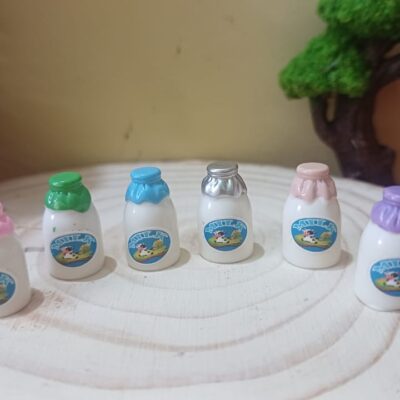 Miniature Milk Bottle White for Dollhouse Kitchen (Resin Decor)