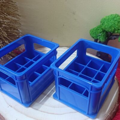 Miniature Crate for Dollhouse Kitchen (Resin Decor)