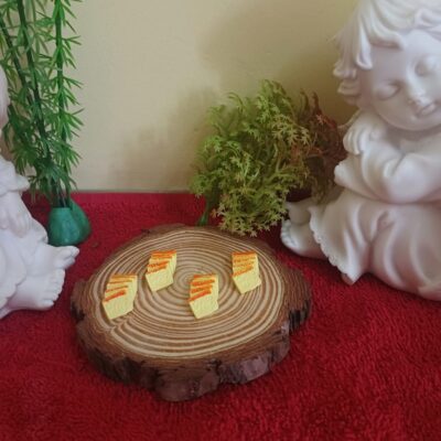 Miniature Bread Slice for Dollhouse Kitchen (Resin Decor)