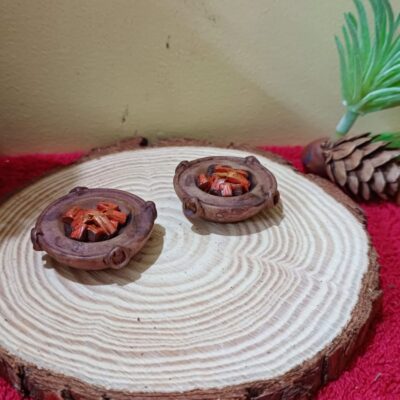 Miniature Stove with Coal for Dollhouse Kitchen (Resin Decor)