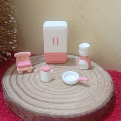 Miniature Kitchen Set for Dollhouse Kitchen (Resin Decor)