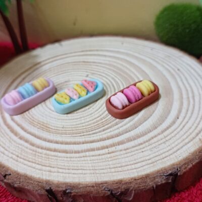 Miniature Cookies Tray for Dollhouse Kitchen (Resin Decor)