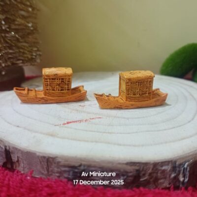 Miniature Boat Design No 5 for Fairy Garden (Resin Decor)