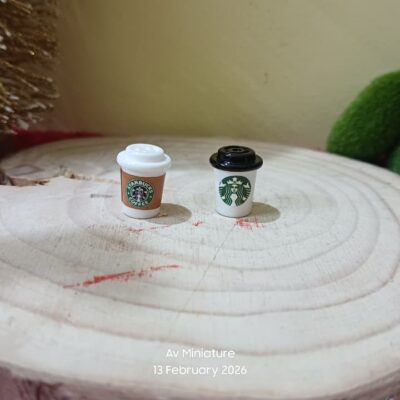 Miniature Starbucks Coffee Mug for Dollhouse Kitchen (Resin Decor)