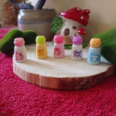 Miniature Water Bottle Accessories for Dollhouse Kitchen (Resin Decor)